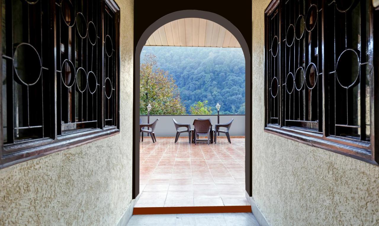 Itsy By Treebo - Flatties Hotel Nainital Kültér fotó